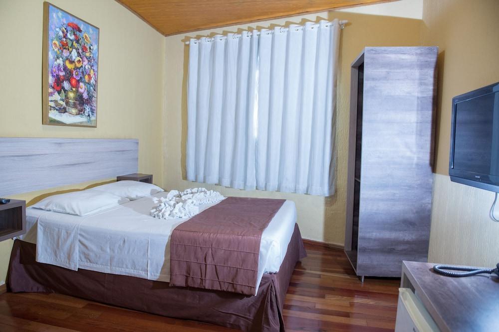 פוז דו איגואסו Villa Iguacu Palace Hotel מראה חיצוני תמונה