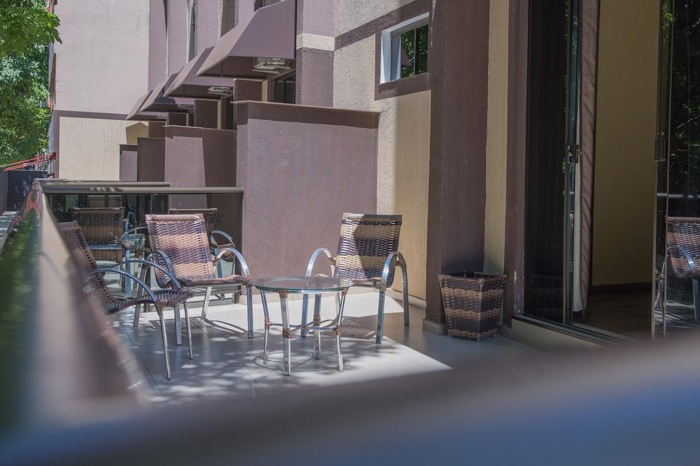 פוז דו איגואסו Villa Iguacu Palace Hotel מראה חיצוני תמונה