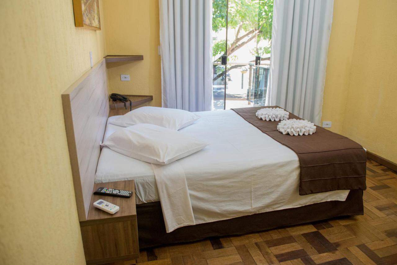 פוז דו איגואסו Villa Iguacu Palace Hotel מראה חיצוני תמונה